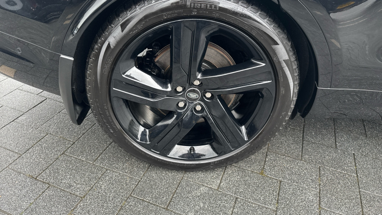 Land Rover Discovery 3.0 D350 Dynamic SE 5dr Auto Diesel Station Wagon